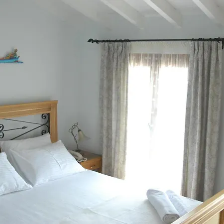 Aliye Hanim בית הארחה 4*