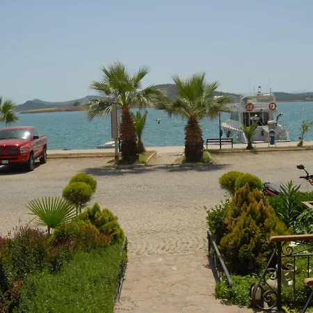 Aliye Hanim בית הארחה