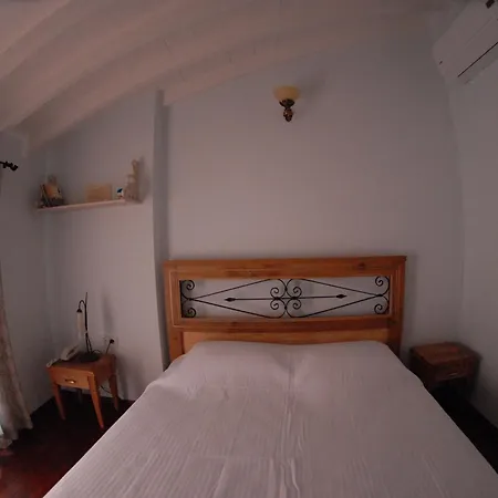 בית הארחה Aliye Hanim