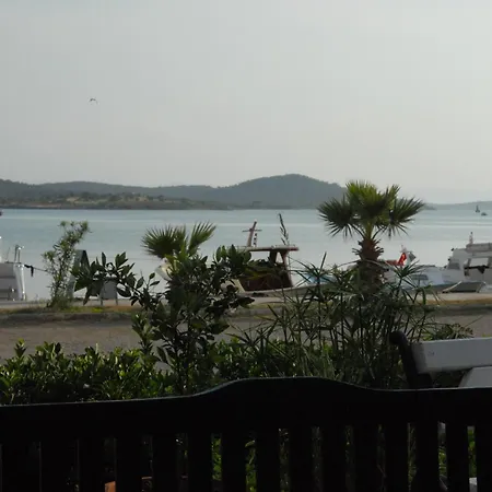 בית הארחה Aliye Hanim